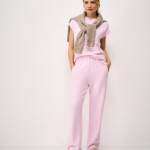 SuperLuxe Wide-Leg Joggers in Pink